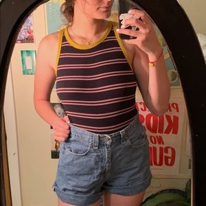 Trendy Vans bodysuit!🦋✨